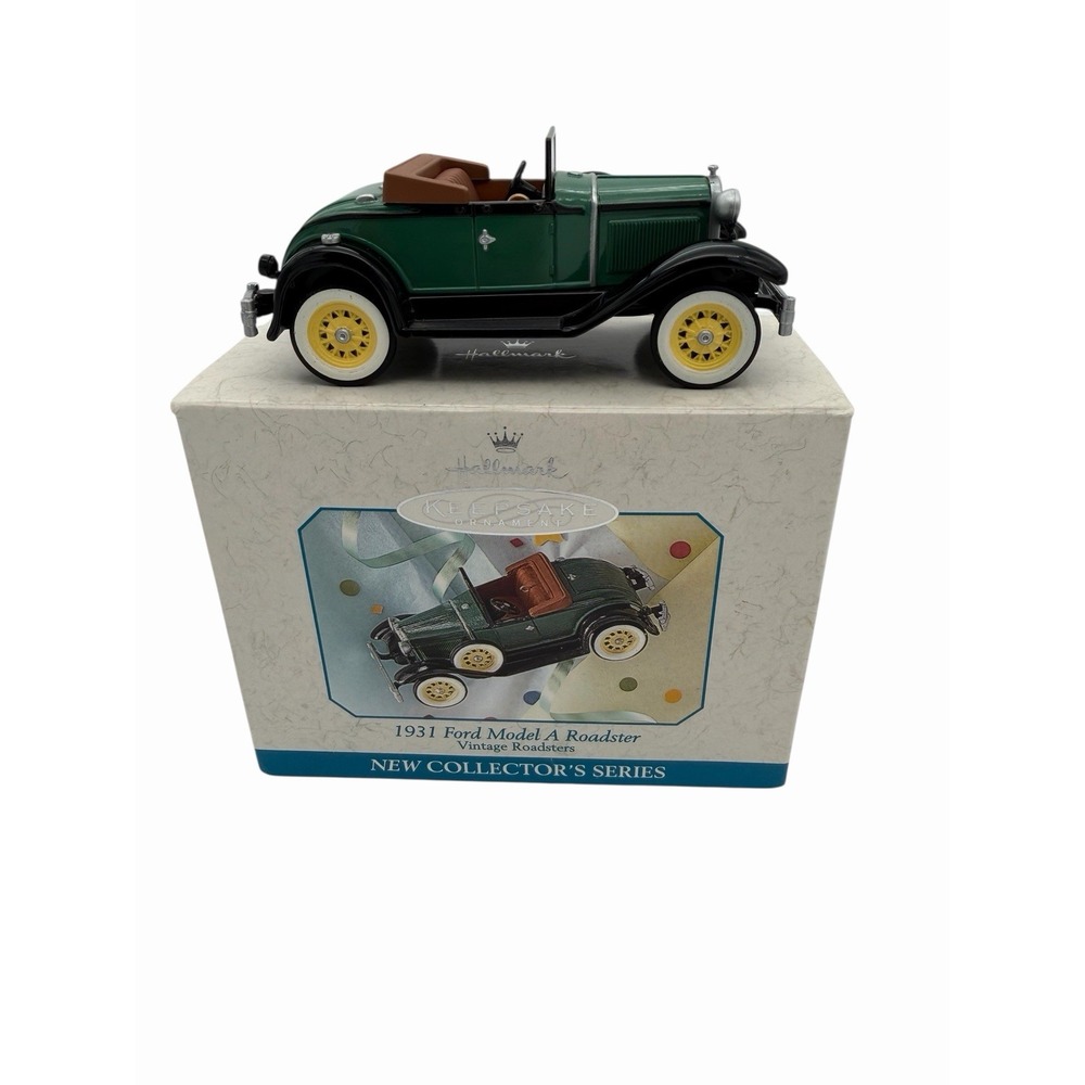 HALLMARK KEEPSAKE ORNAMENT 1931 Ford Model A Roadster Die-Cast Metal 1998